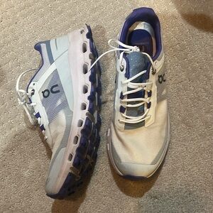 On Running Cloudswift White and Purple Shoes